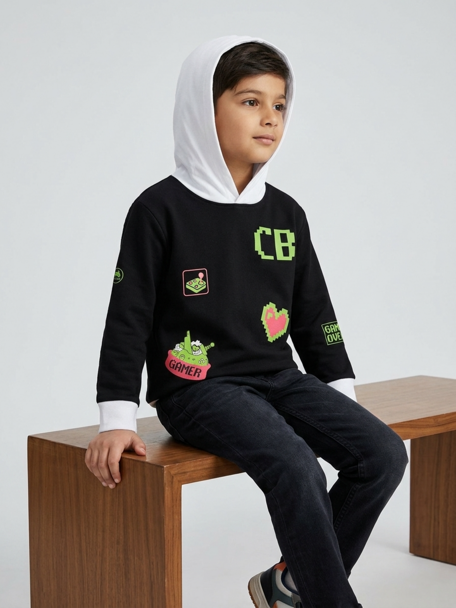 Printed Hoodie - Gentle Cotton | Airy & Comfortable to Wear