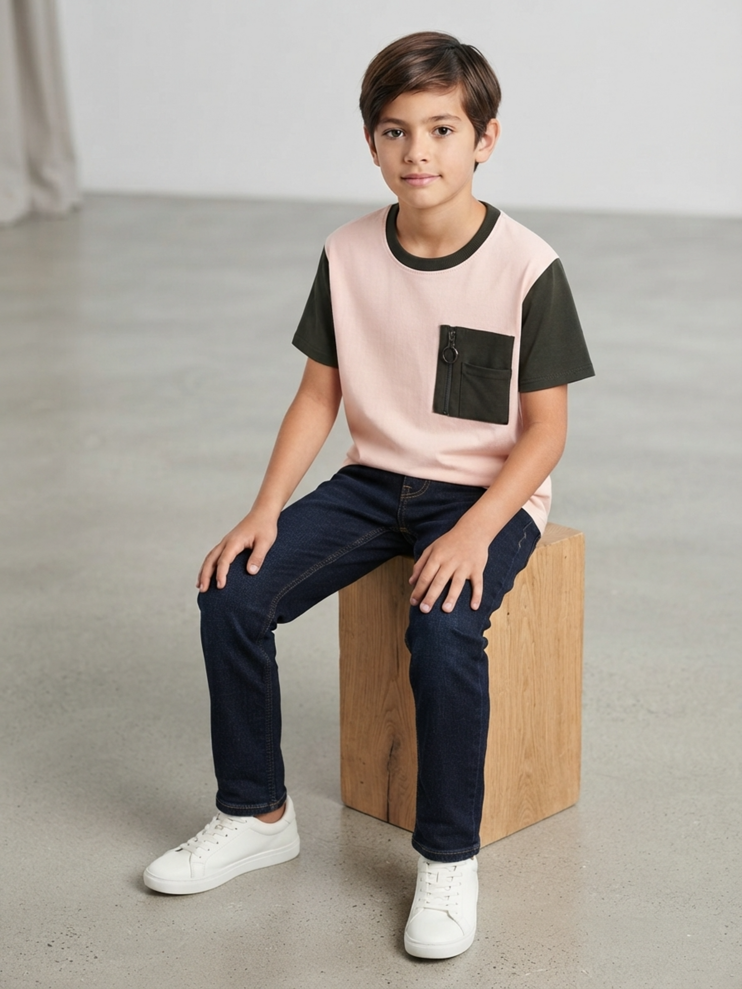 Contrast Pocket Tee - Pure Cotton | Easy to wear for All-Day Comfort